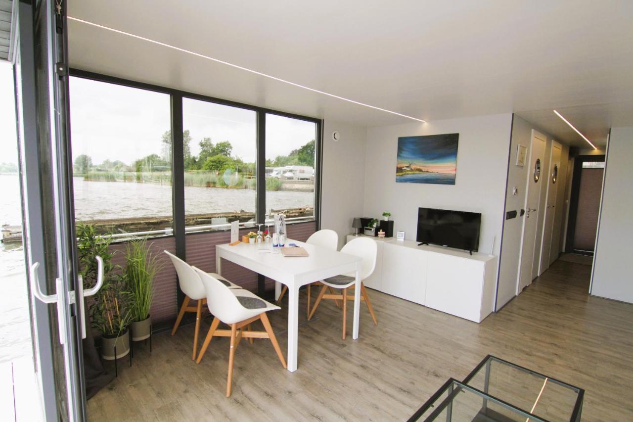 Hausboot Fjord Nordstern Mit Dachterrasse In Schleswig 호텔 외부 사진